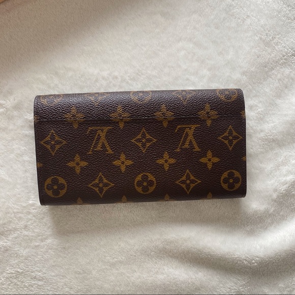 🆕 LOUIS VUITTON wallet only used one time - Picture 4 of 15